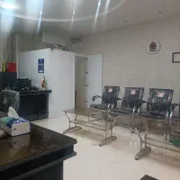 مغازه تجاری