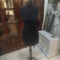 مانکن پایه چوبی
