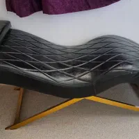 تخت آرایشگاهی موجدار|آرایشگاه و سالنهای زیبایی|امیدیه, |دیوار