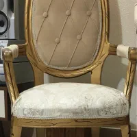 مبل کلاسیک ۹ نفره|مبلمان خانگی و میز عسلی|شاهین‌شهر, اقبال لاهوری|دیوار