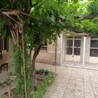 زمین9-متر-بر-تک-برگ