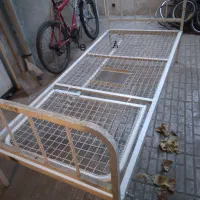 تخت فلزی بیمار تاشو|آرایشی، بهداشتی، درمانی|ری, شهید بهشتی|دیوار