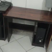 میز کامپیوتر و مطالعه