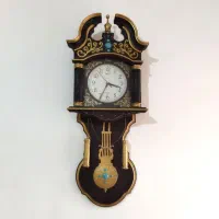 ساعت دیواری