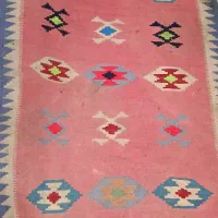 گلیم دستباف زرنیم(یک در نیم)|گلیم، جاجیم، گبه|کرمانشاه, |دیوار