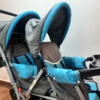 کالسکه دوقلو