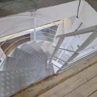 اجاره مغازه ۲۰ متری بر اصلی عطاآفرین|اجارهٔ مغازه و غرفه|رشت, لاکانی|دیوار