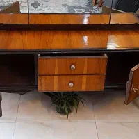 میز آرایش میز توالت عتیقه ای خاص|بوفه، ویترین، کنسول|اصفهان, کردآباد|دیوار