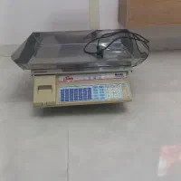 ترازو دیجیتال محک ۷۰ کیلویی