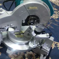 اره فارسی بر ماکیتا مدل L 255m