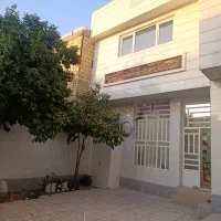 120متری دو خواب. 200 متر زمین.