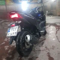 کلیک واریو ۱۶۰ در حد خشک|موتورسیکلت|زنجان, |دیوار