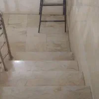 چهارپایه آهنی