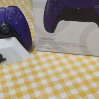 دسته ps5 رنگی بنفش در حد نو