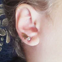 انجام انواع پیرسینگ ناف.گوش.لب.اسمایل.سپتام