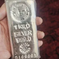 شمش یک کیلویی نقره اماراتی