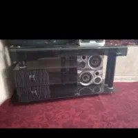 زیرتلویزیون نوتعویض دارم باروفرشی