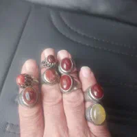 فروش تعدادی انگشتر