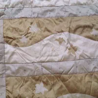 رو تختی ۲نفره به همراه ۲عدد روبالشتی