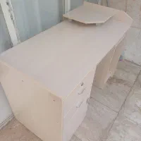 میز کامپیوتر.|میز تحریر و کامپیوتر|کرج, اصفهانی‌ها|دیوار