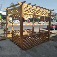 آلاچیق و سازه های چوبی