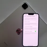اپل iPhone 13 Pro Max با حافظهٔ ۲۵۶ گیگابایت