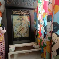ساعت چوبی ایستاده و میز تلویزیون فروشی