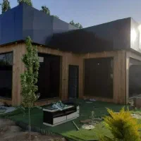 نصاب نصب پارکت قرنیز آلاچیق ترموود