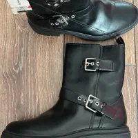 بوت برند اسپانیایی سایز ۴۰