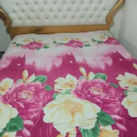 تخت دو نفره چوبی