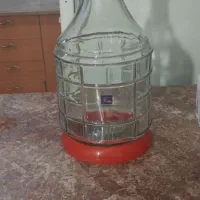 آبلیموخوری / شربت‌خوری شیشه‌ای سالم و تمیز