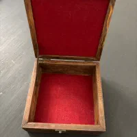 صندوق چوبی|صنایع دستی و سایر لوازم تزئینی|شیراز, باغ تخت|دیوار