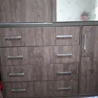 کمد لباس کشودار