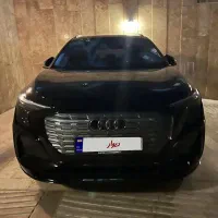 آئودی Q5 etron 2024