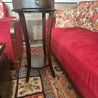 میز گرد|میز تلفن|اصفهان, شفق|دیوار