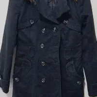 کاپشن|لباس|گرگان, |دیوار