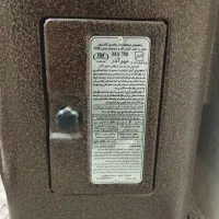 بخاری کوچک اتاق دودکش دار|بخاری، هیتر، شومینه|خرمآباد, |دیوار