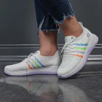 کفش اسکیچرز