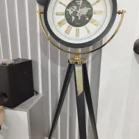 ساعت ایستاده درحد نو