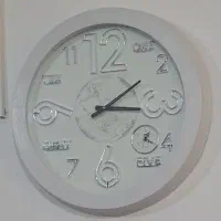 ساعت دیواری
