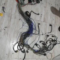 باطریسازی|خدمات موتور و ماشین|چهارباغ, |دیوار