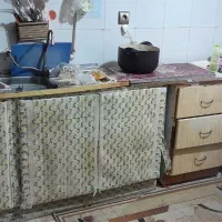 کابینت قدیمی باجنس خوب