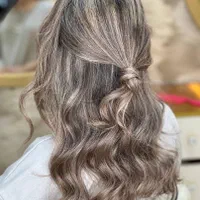 مدل برای رنگ موحرفه ایی وشیک برای آلبوم نیازمندم|خدمات آرایشگری و زیبایی|کرمانشاه, |دیوار