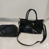 کیف خارجی کاملا زیبا ساده همراه کیف آرایش