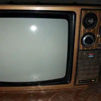 تلویزیون رنگی قدیمی چوبی ۱۶ اینچ ژاپن|تلویزیون و پروژکتور|تهران, جی|دیوار