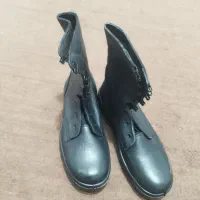 پوتین ولباس سربازی