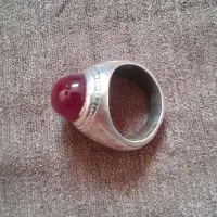 انگشتر یاقوت سرخ