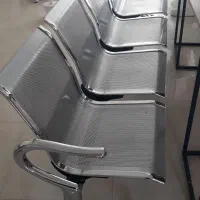 صندلی انتظار فلزی