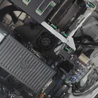 کامپیوتر کیس|رایانه رومیزی|شوشتر, |دیوار