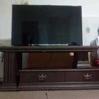 زیر تلوزیونی در حد نو